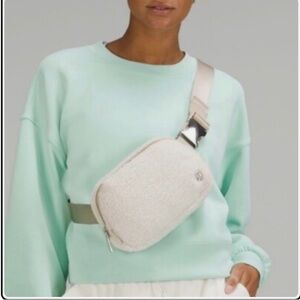 New: Lululemon Sherpa Everywhere Belt Bag. One Size Adjustable Strap